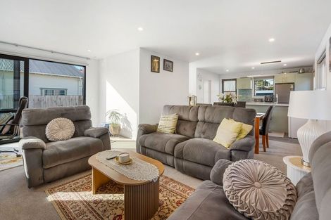 Photo of property in 10a Crest Street, Tainui, Dunedin, 9013