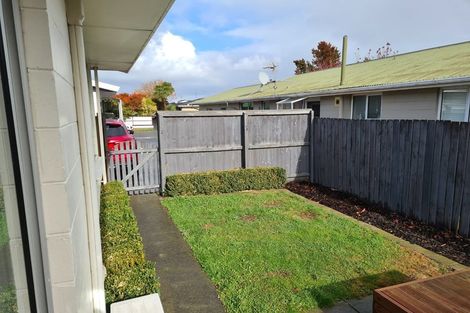 Photo of property in 10 Brogar Place, Casebrook, Christchurch, 8051