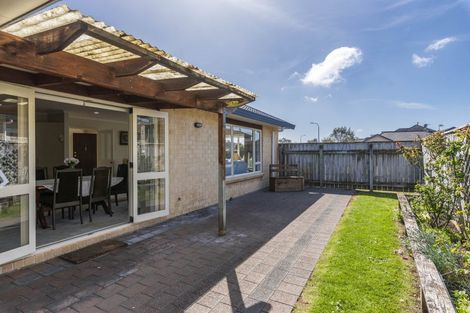 Photo of property in 84 Regent Drive, Paraparaumu Beach, Paraparaumu, 5032
