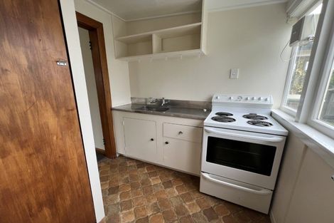 Photo of property in 22a,b Milson Line, Roslyn, Palmerston North, 4414