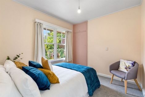 Photo of property in 121 Saint Martins Road, Saint Martins, Christchurch, 8022