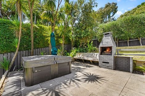 Photo of property in 134 Stanmore Bay Road, Stanmore Bay, Whangaparaoa, 0932