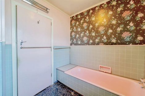 Photo of property in 253 Cambridge Road, Hillcrest, Hamilton, 3216