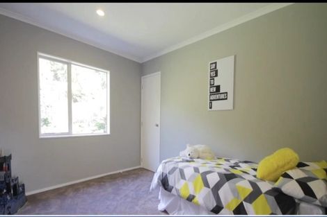 Photo of property in 12 Oakford Park Crescent, Greenhithe, Auckland, 0632