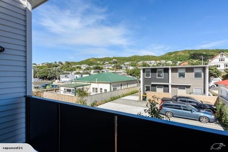 Photo of property in 8/59 The Parade, Island Bay, Wellington, 6023