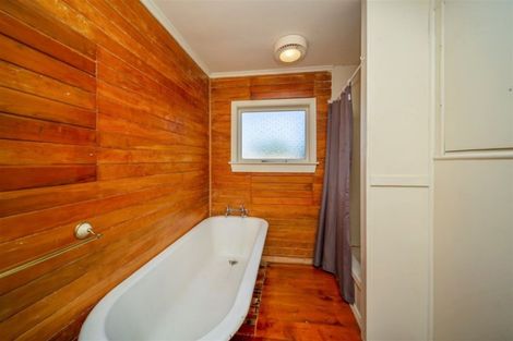 Photo of property in 371 Waihi Road, Normanby, Hawera, 4614