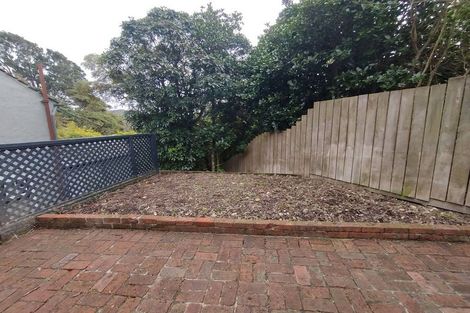 Photo of property in 19 Torwood Road, Khandallah, Wellington, 6035