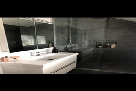 Photo of property in 73 Hataitai Road, Hataitai, Wellington, 6021