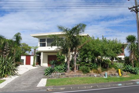 Photo of property in 1/110 Sylvan Avenue, Northcote, Auckland, 0627