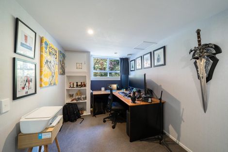 Photo of property in 10 Court Road, Tawa, Wellington, 5028