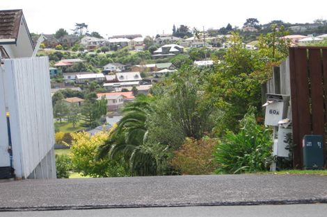 Photo of property in 2/60 Target Road, Totara Vale, Auckland, 0629