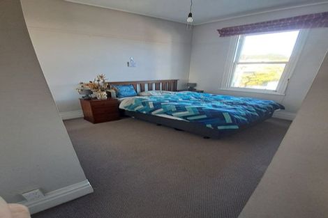 Photo of property in 24a Waripori Street, Berhampore, Wellington, 6023