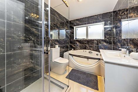 Photo of property in 18a Gardiner Grove, Mangere East, Auckland, 2024