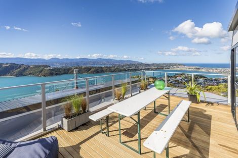 Photo of property in 25u3 Thane Road, Roseneath, Wellington, 6011