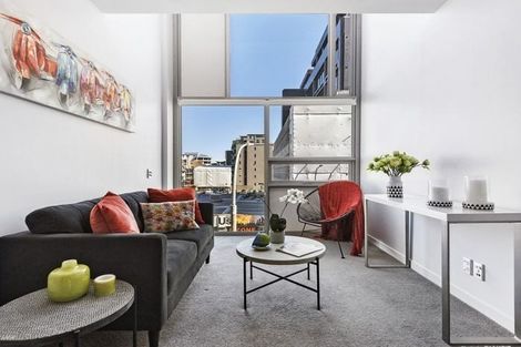 Photo of property in Monument Apartments, 3b/245 Wakefield Street, Te Aro, Wellington, 6011