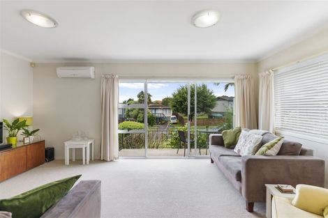 Photo of property in 4 Colum Place, Bucklands Beach, Auckland, 2014