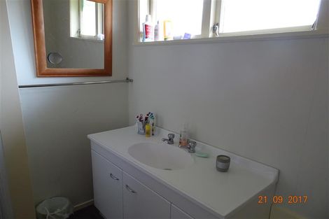 Photo of property in 30 Motutahae Street, Taupo, 3330