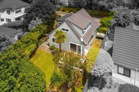 Photo of property in 13a/1 Eban Avenue, Hillcrest, Auckland, 0627