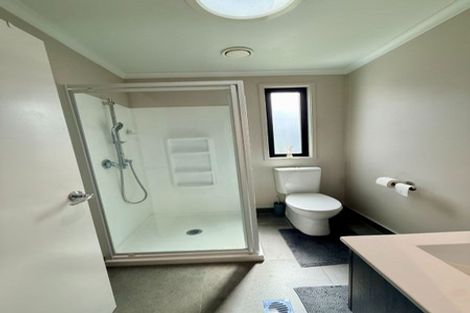 Photo of property in 17 Kerewhenua Crescent, Hobsonville, Auckland, 0616