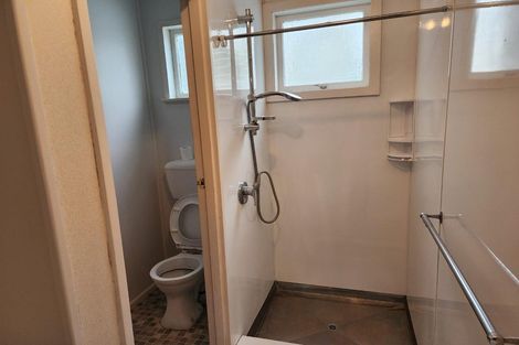 Photo of property in 2/52 Leighton Avenue, Waiwhetu, Lower Hutt, 5010