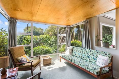 Photo of property in 23 Tui Road, Raumati Beach, Paraparaumu, 5032
