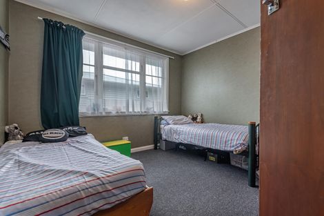 Photo of property in 12 Paisley Street, Awapuni, Palmerston North, 4412