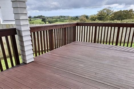 Photo of property in 87 Keri Vista Rise, Papakura, 2110