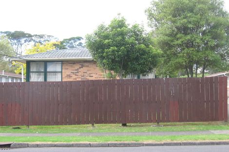 Photo of property in 5/82 Portage Road, New Lynn, Auckland, 0600