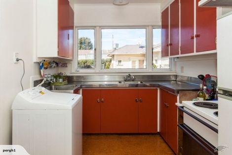 Photo of property in 124 Wairakei Road, Bryndwr, Christchurch, 8053