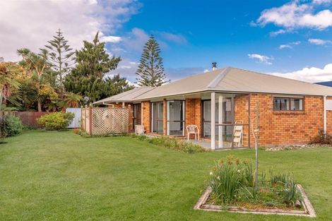 Photo of property in 51a Peel Street, Westport, 7825