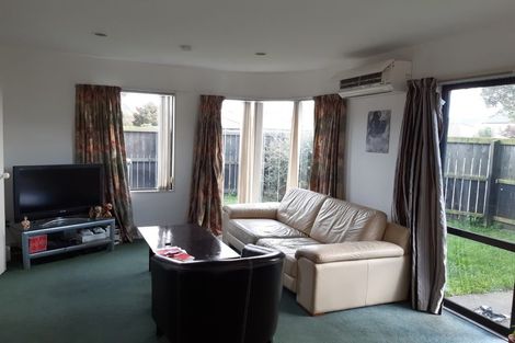 Photo of property in 74 Mandeville Street, Riccarton, Christchurch, 8011