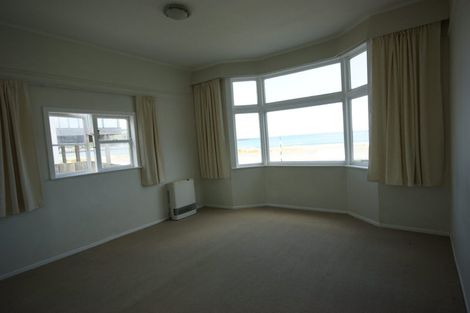 Photo of property in 20 Lyall Parade, Lyall Bay, Wellington, 6022