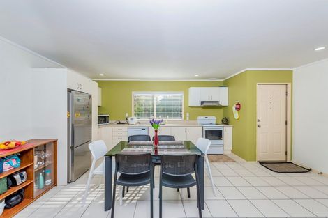 Photo of property in 29 Marinich Drive South, Ranui, Auckland, 0612
