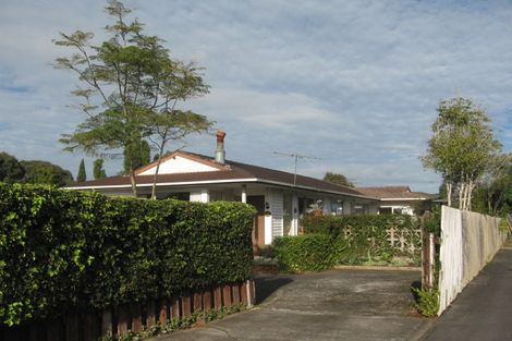 Photo of property in 85 Cascades Road, Pakuranga Heights, Auckland, 2010