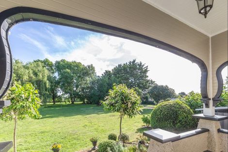 Photo of property in 111 Avenue Road, Foxton, 4891