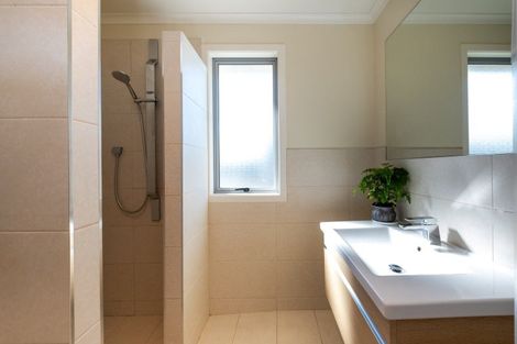 Photo of property in 2 Birdwood Street, Taradale, Napier, 4112