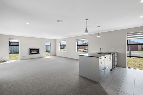 Photo of property in 168 Brookside Road, Rolleston, 7614