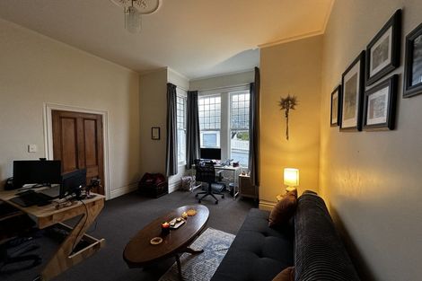 Photo of property in 22 Tamar Street, Island Bay, Wellington, 6023