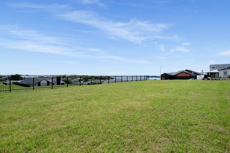 Photo of property in 8 Kuaka Rise, Omokoroa, 3114