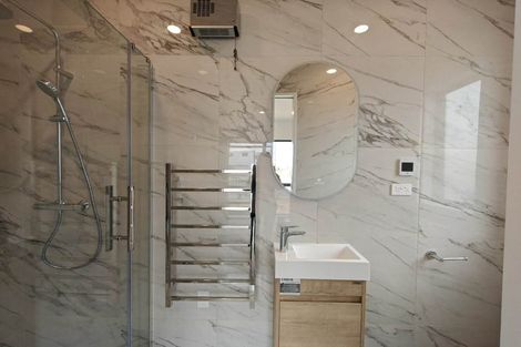 Photo of property in 1 Green Bamboo Road, Hobsonville, Auckland, 0616