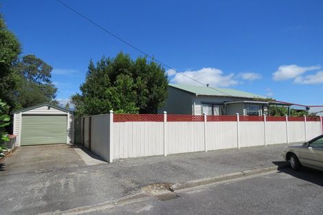 Photo of property in 10 Fonblanque Street, Westport, 7825