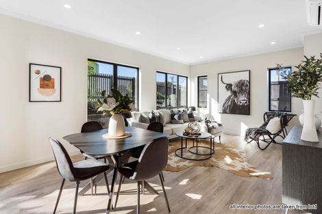 Photo of property in 136c Forrest Hill Road, Forrest Hill, Auckland, 0620