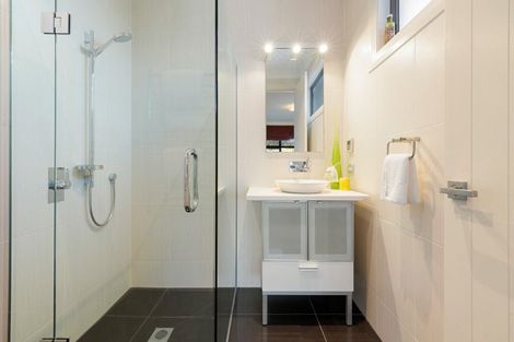 Photo of property in 5 Lake Domain Drive, Frankton, Hamilton, 3204