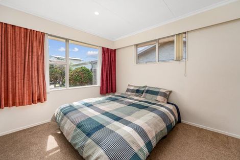 Photo of property in 11 Chippendale Crescent, Highbury, Palmerston North, 4412
