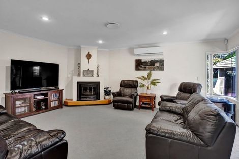 Photo of property in 3 Whenu Way, Bell Block, New Plymouth, 4312