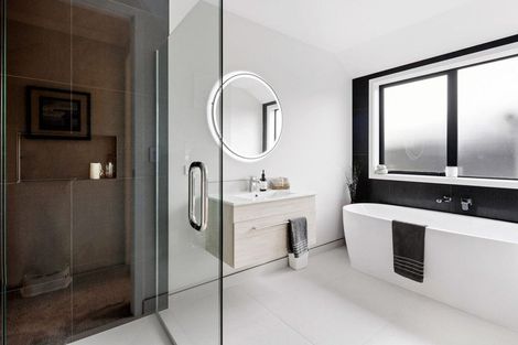 Photo of property in 14 Ruge Court, Cambridge, 3434