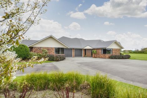 Photo of property in 445e Milson Line, Milson, Palmerston North, 4478