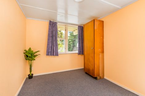 Photo of property in 124a Middleton Road, Churton Park, Wellington, 6037