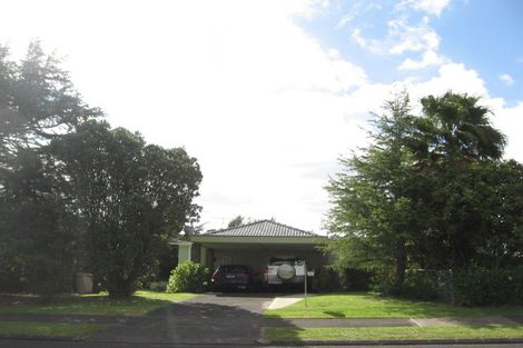 Photo of property in 18 Nevada Avenue, Pakuranga Heights, Auckland, 2010