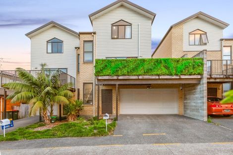 Photo of property in St Claire Village, 27/172 Mcleod Road, Te Atatu South, Auckland, 0610